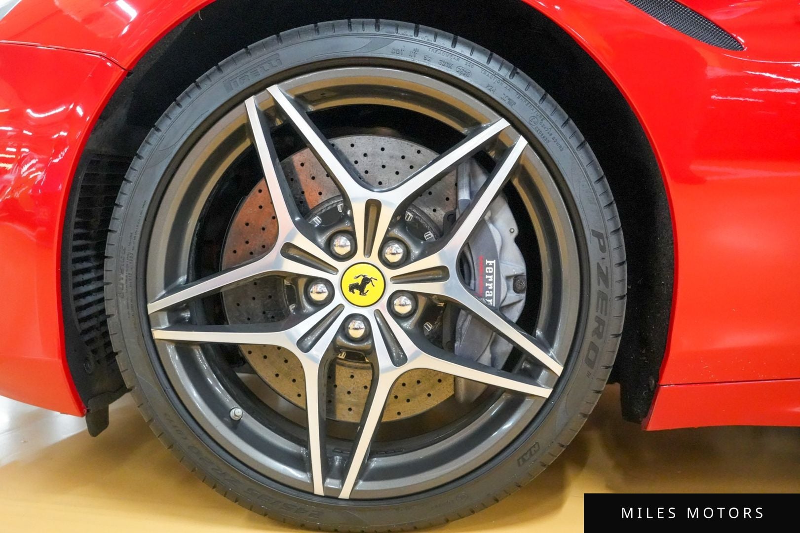 Ferrari 캘리포니아 2016 — миниатюра 5