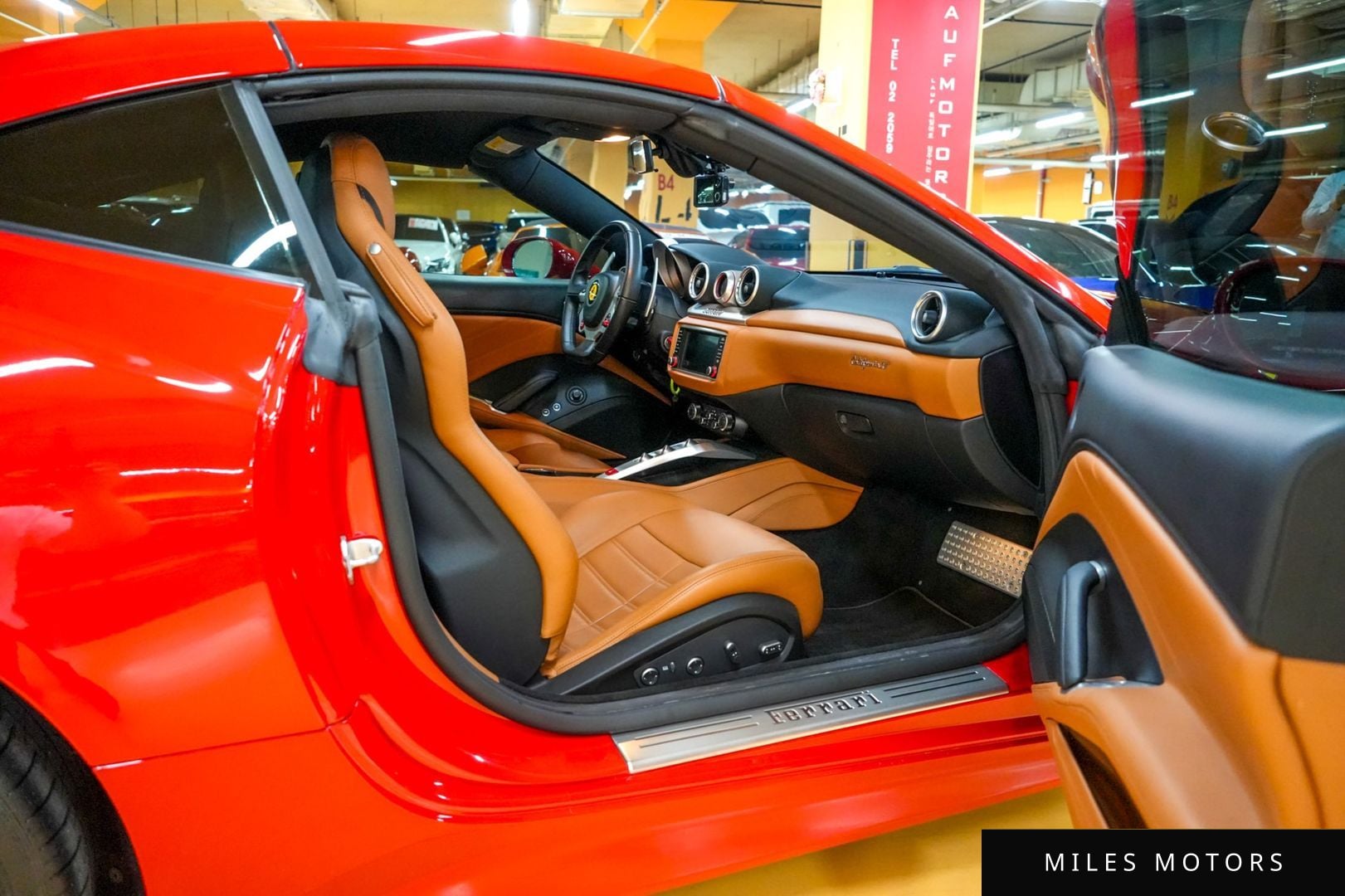 Ferrari 캘리포니아 2016 — миниатюра 10