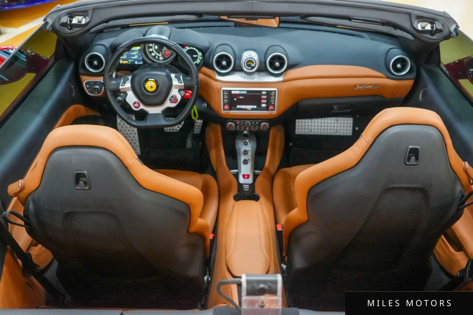 Ferrari 캘리포니아 2016 — миниатюра 14