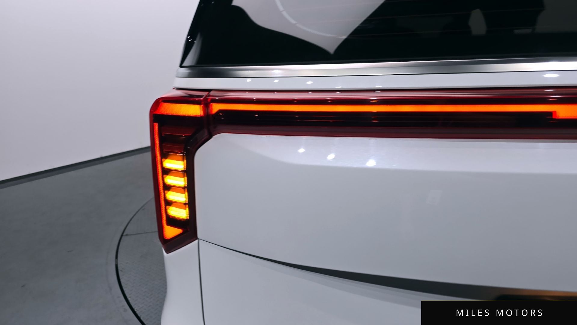 Kia Canival 2025 — миниатюра 8