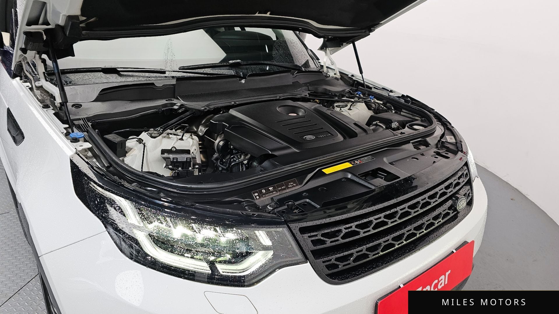 Land Rover Discovery 2018 — миниатюра 6