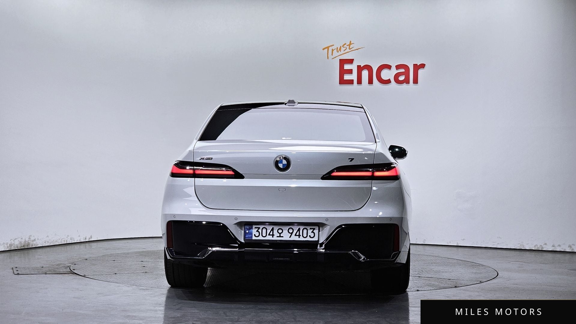 BMW 7 Series (G70) 2024 — миниатюра 4