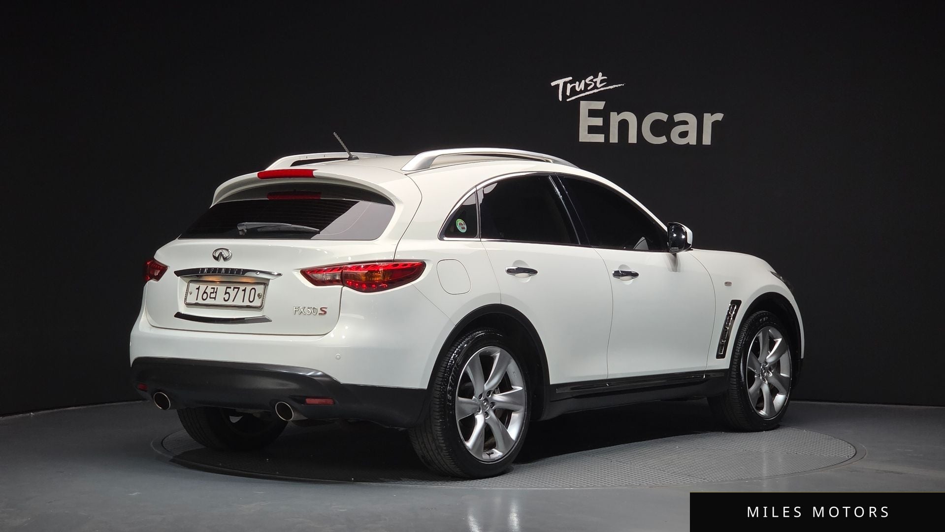 Infiniti FX50 2009 — миниатюра 2