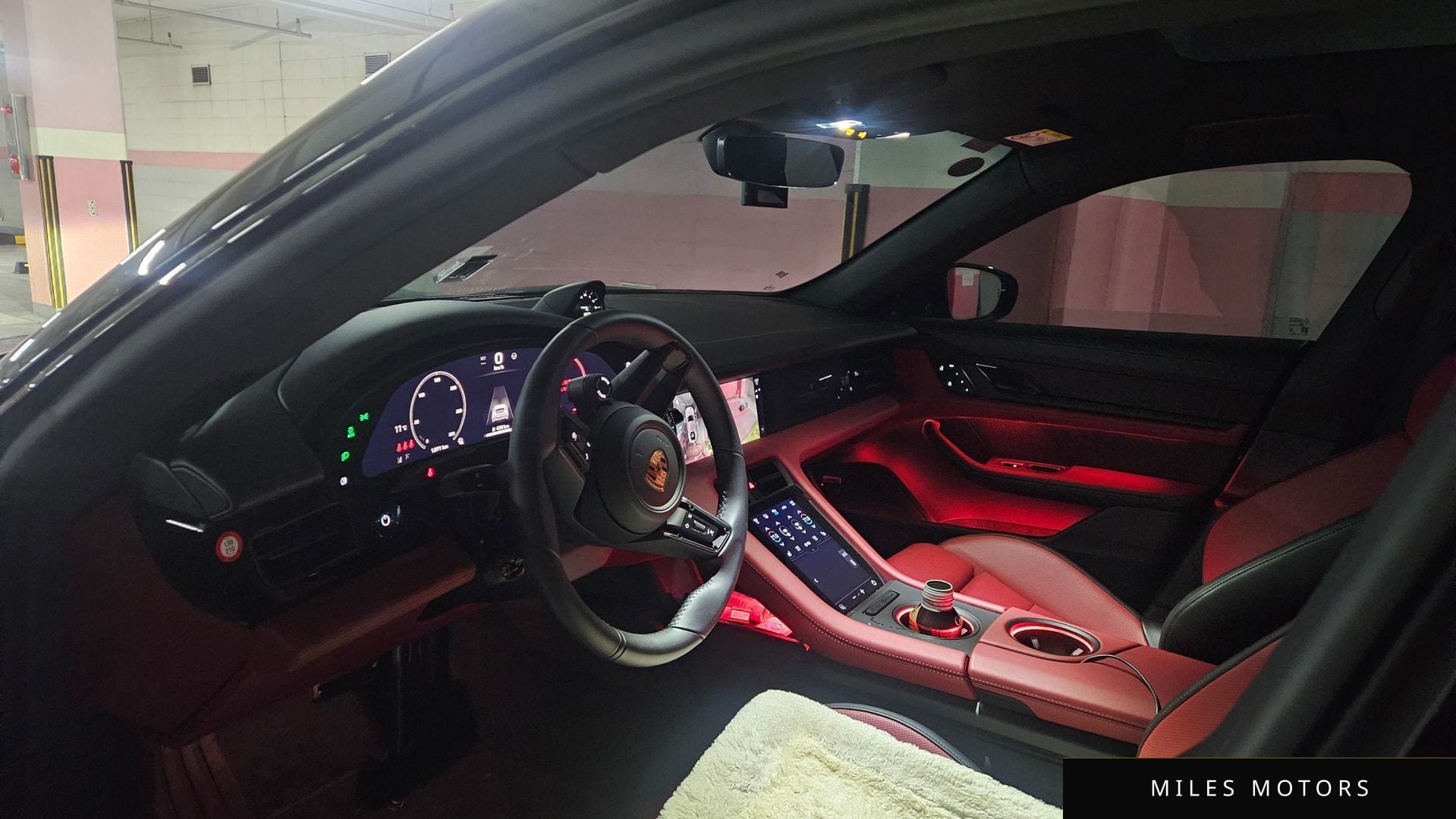 Porsche 타이칸 2026 — миниатюра 10