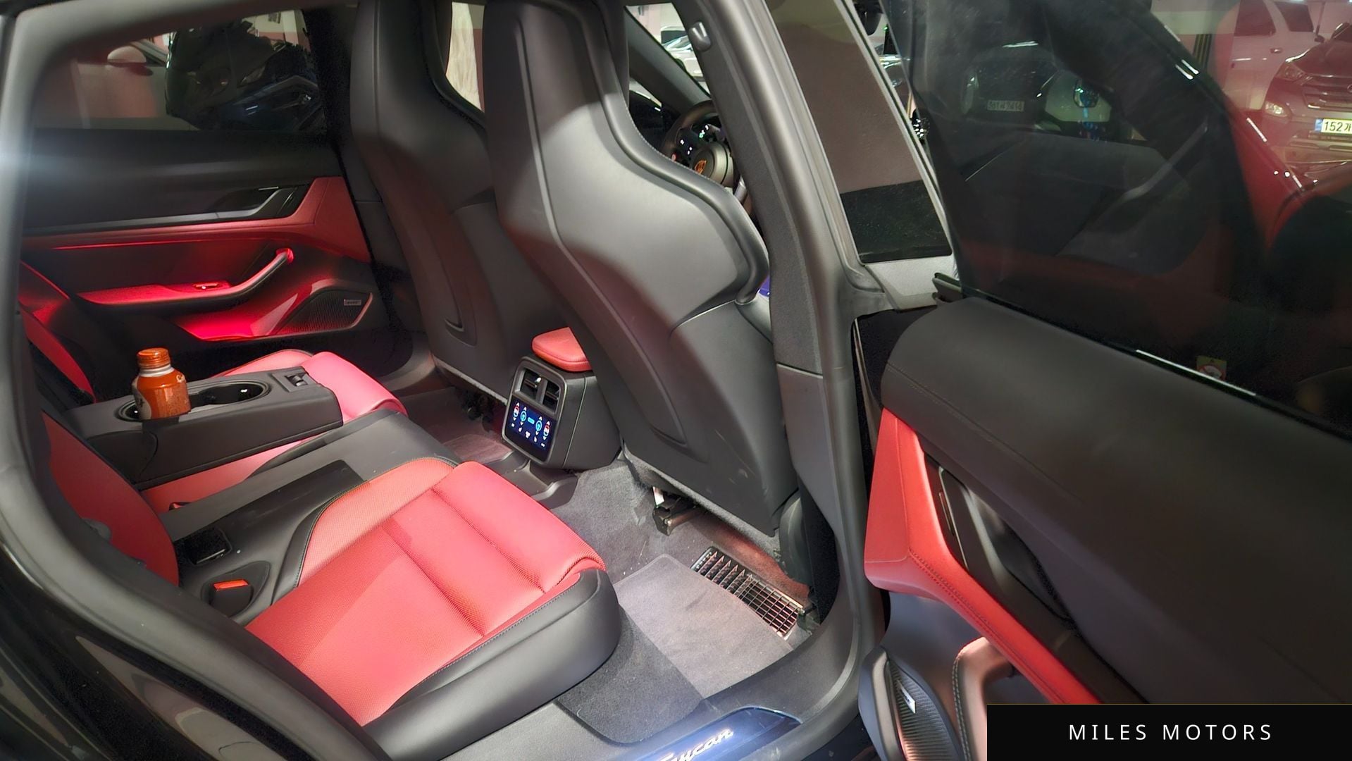 Porsche 타이칸 2026 — миниатюра 11