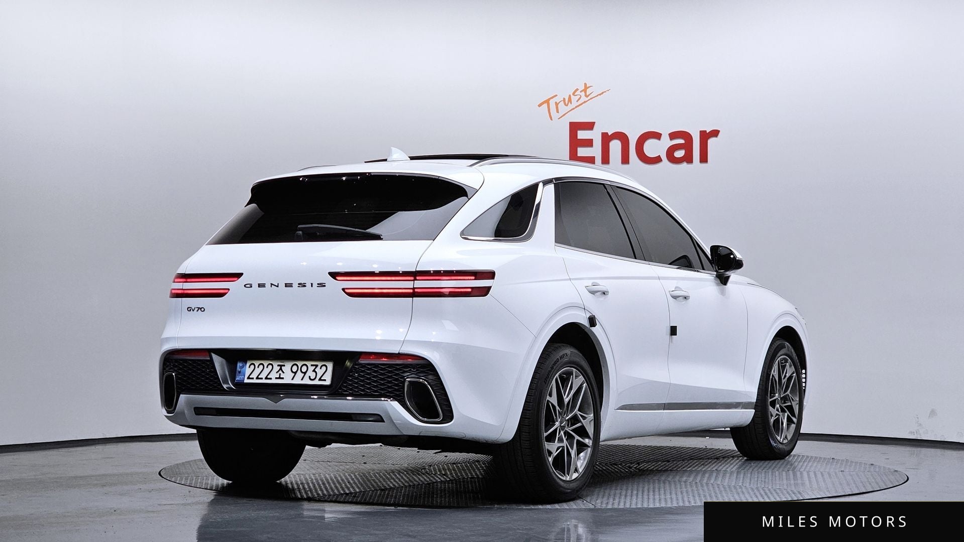 Genesis GV70 2021 — миниатюра 2