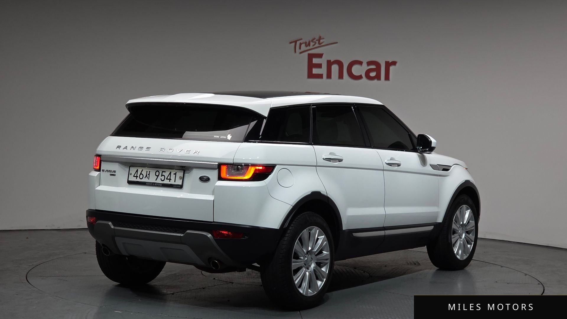 Land Rover Range Rover Evoque 2019 — миниатюра 2