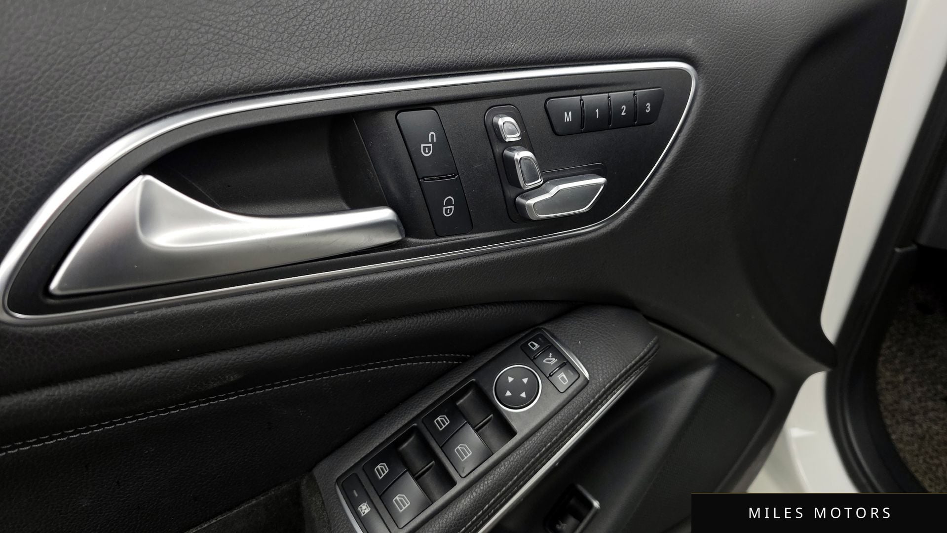 Mercedes-Benz GLA-클래스 X156 2019 — миниатюра 23
