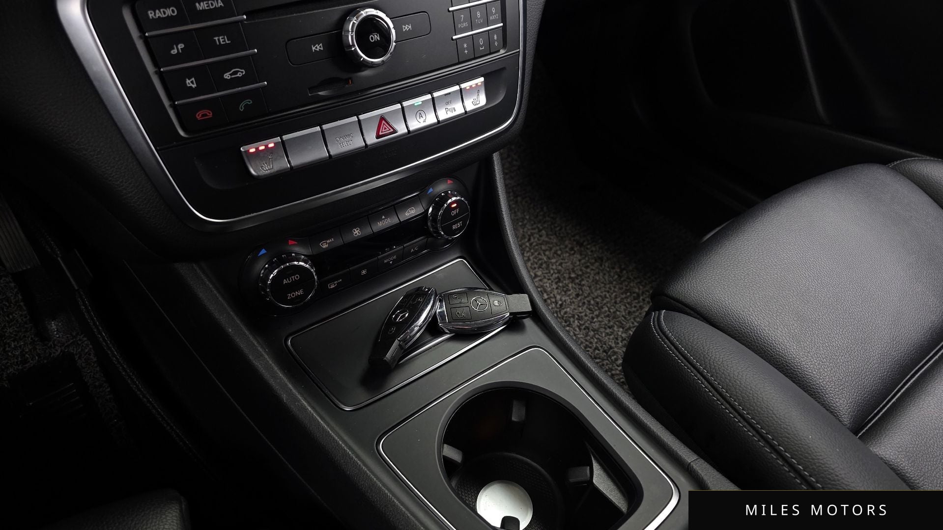 Mercedes-Benz GLA-클래스 X156 2019 — миниатюра 26