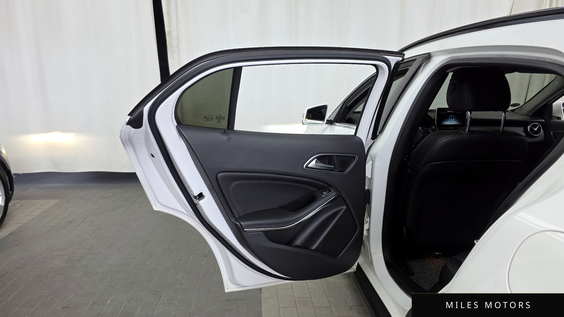 Mercedes-Benz GLA-클래스 X156 2019 — миниатюра 15