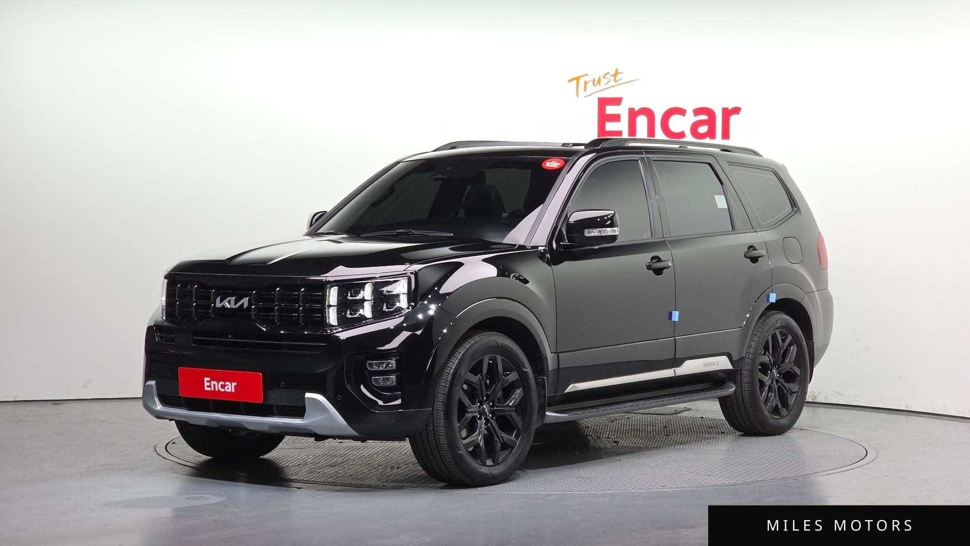 Kia Mohave 2023 — фото 1 из 12