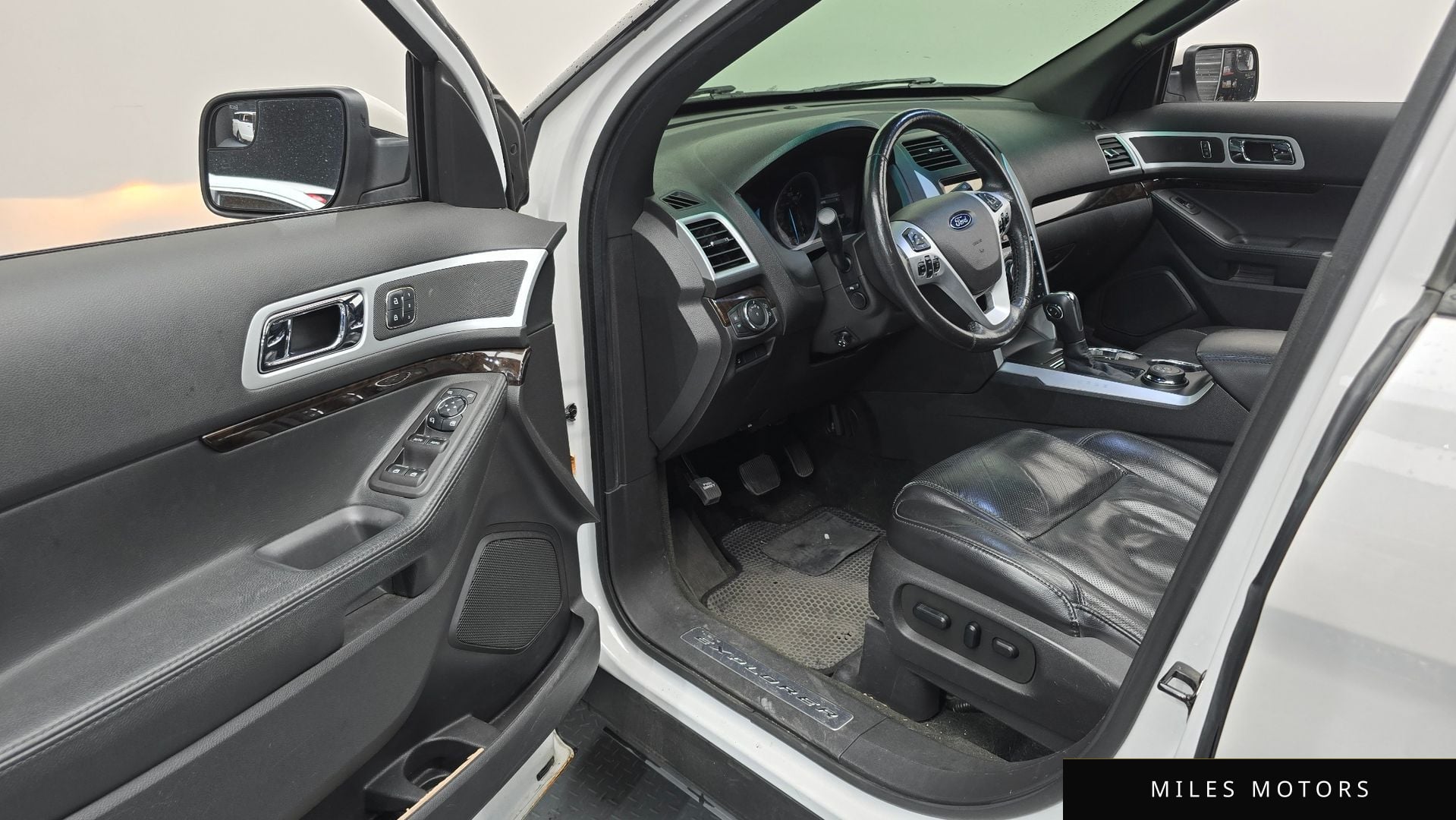 Ford Explorer 2013 — миниатюра 10