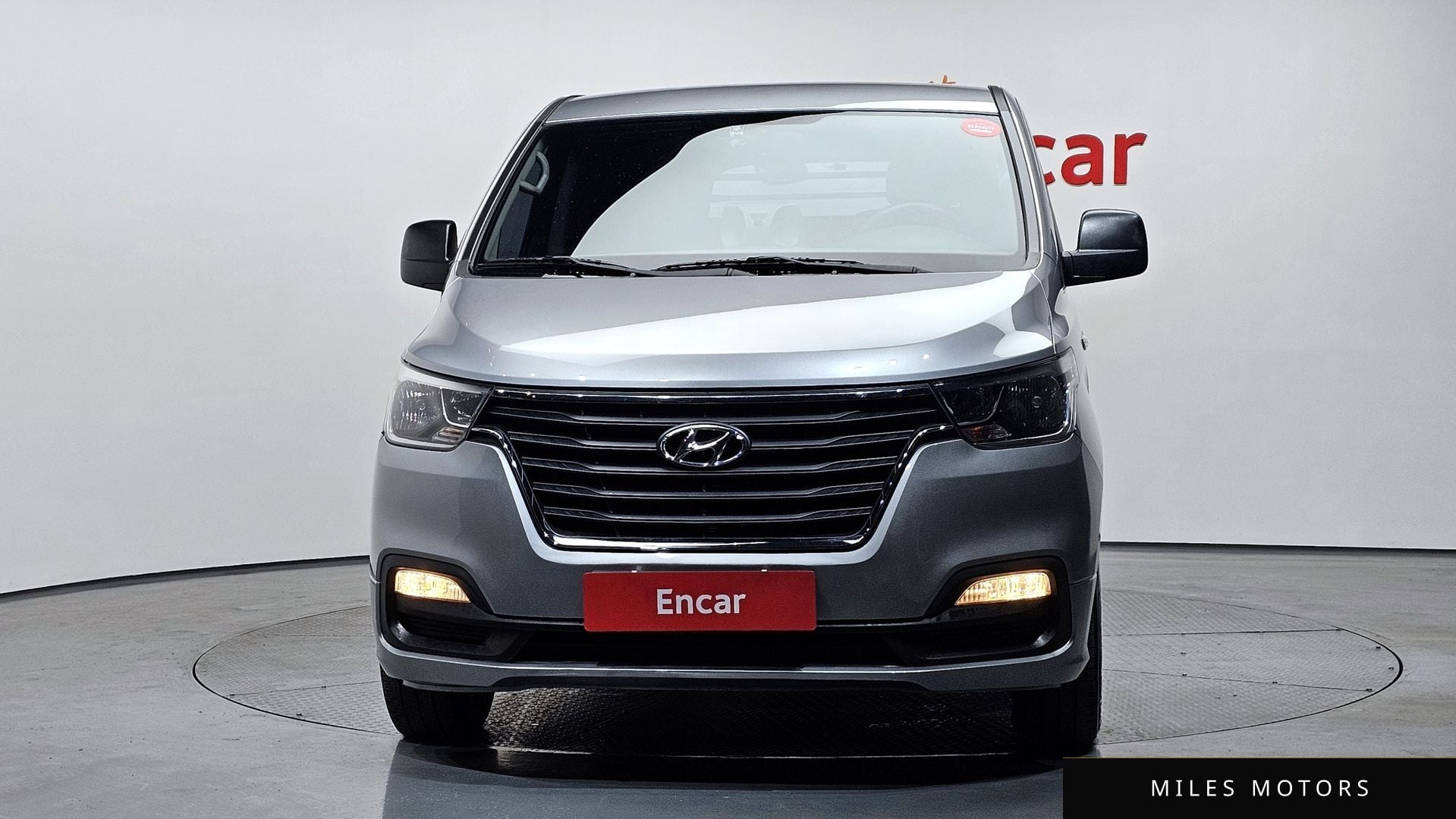Hyundai Starex 2019 — миниатюра 3