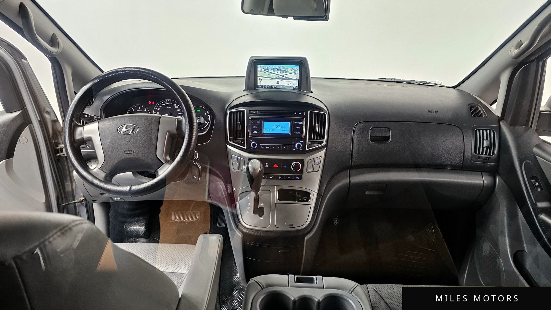 Hyundai Starex 2019 — миниатюра 10