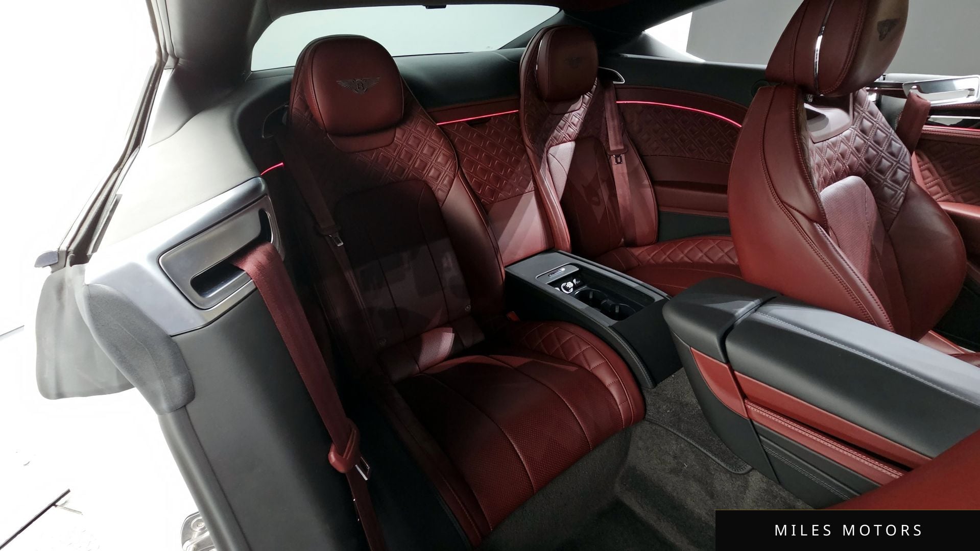 Bentley 컨티넨탈 GT 2020 — миниатюра 11
