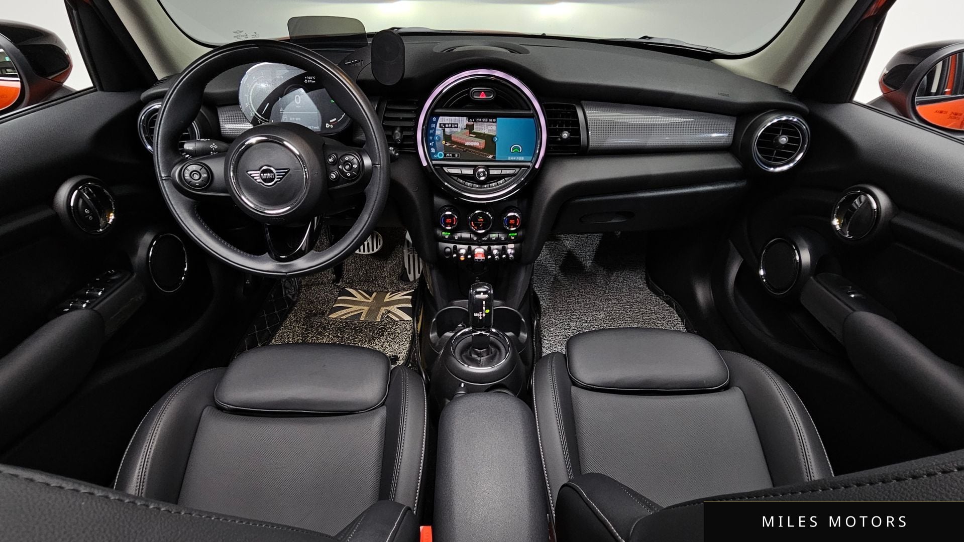MINI Cooper 2021 — миниатюра 10