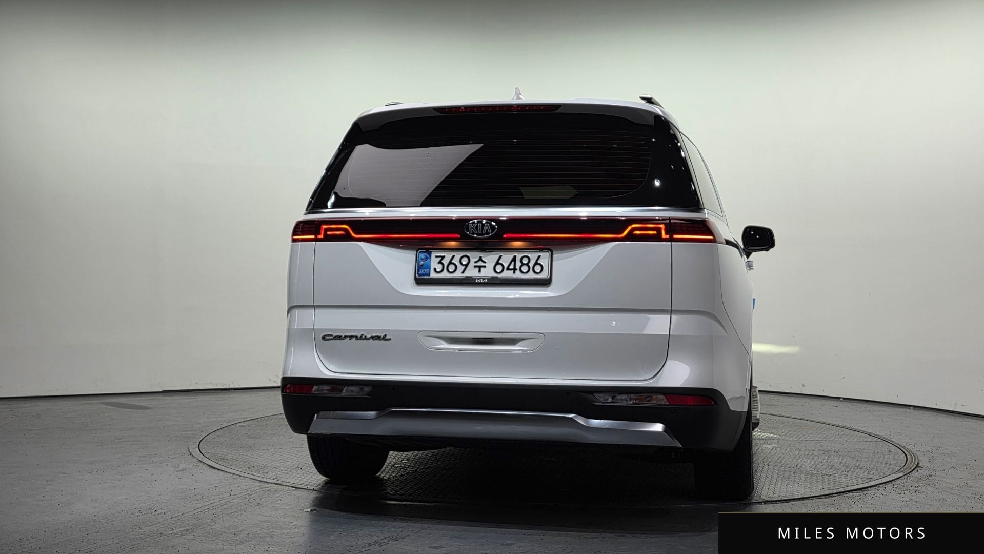 Kia Carnival 2021 — миниатюра 4