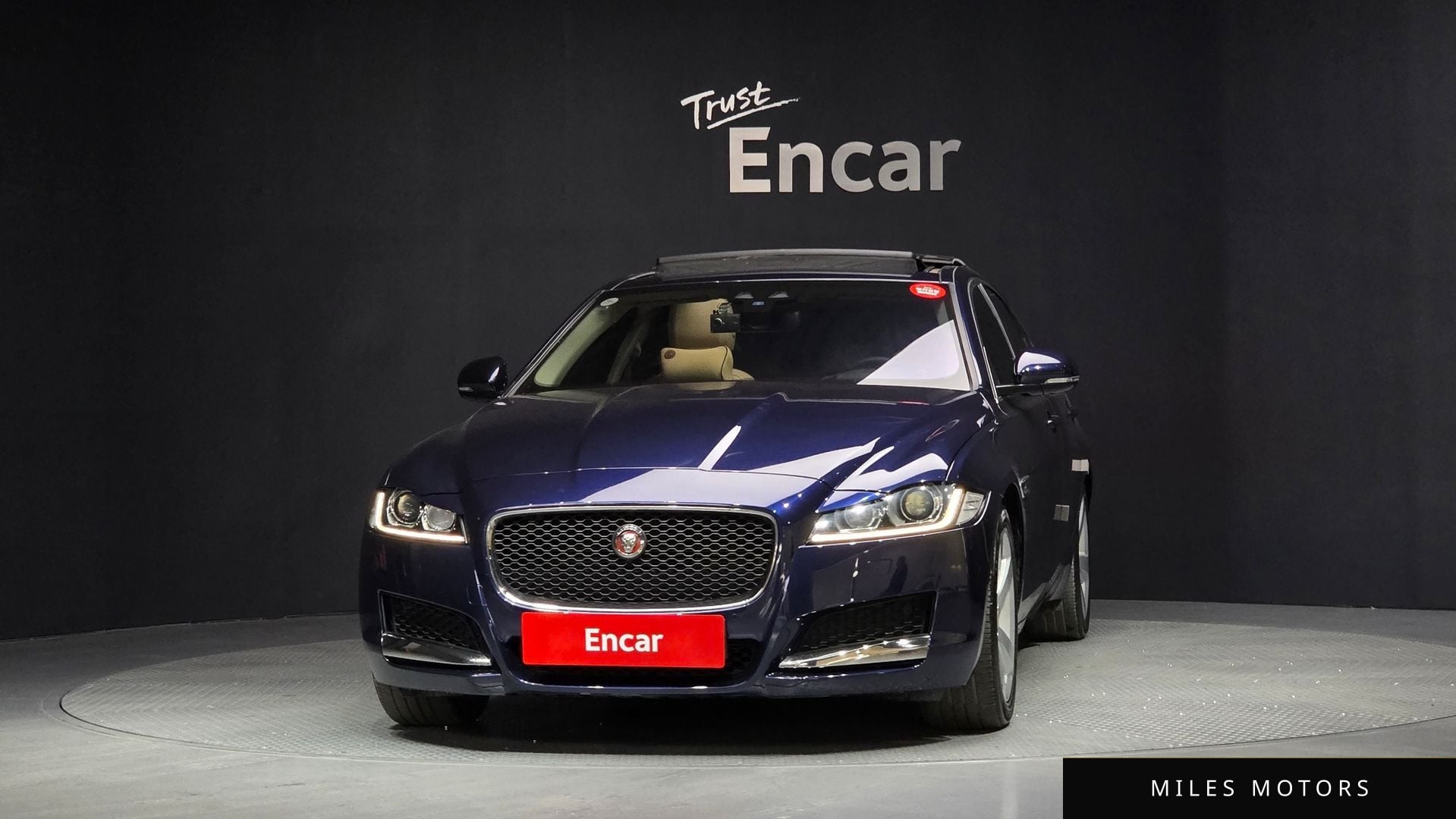 Jaguar XF (X260) 2017 — миниатюра 3