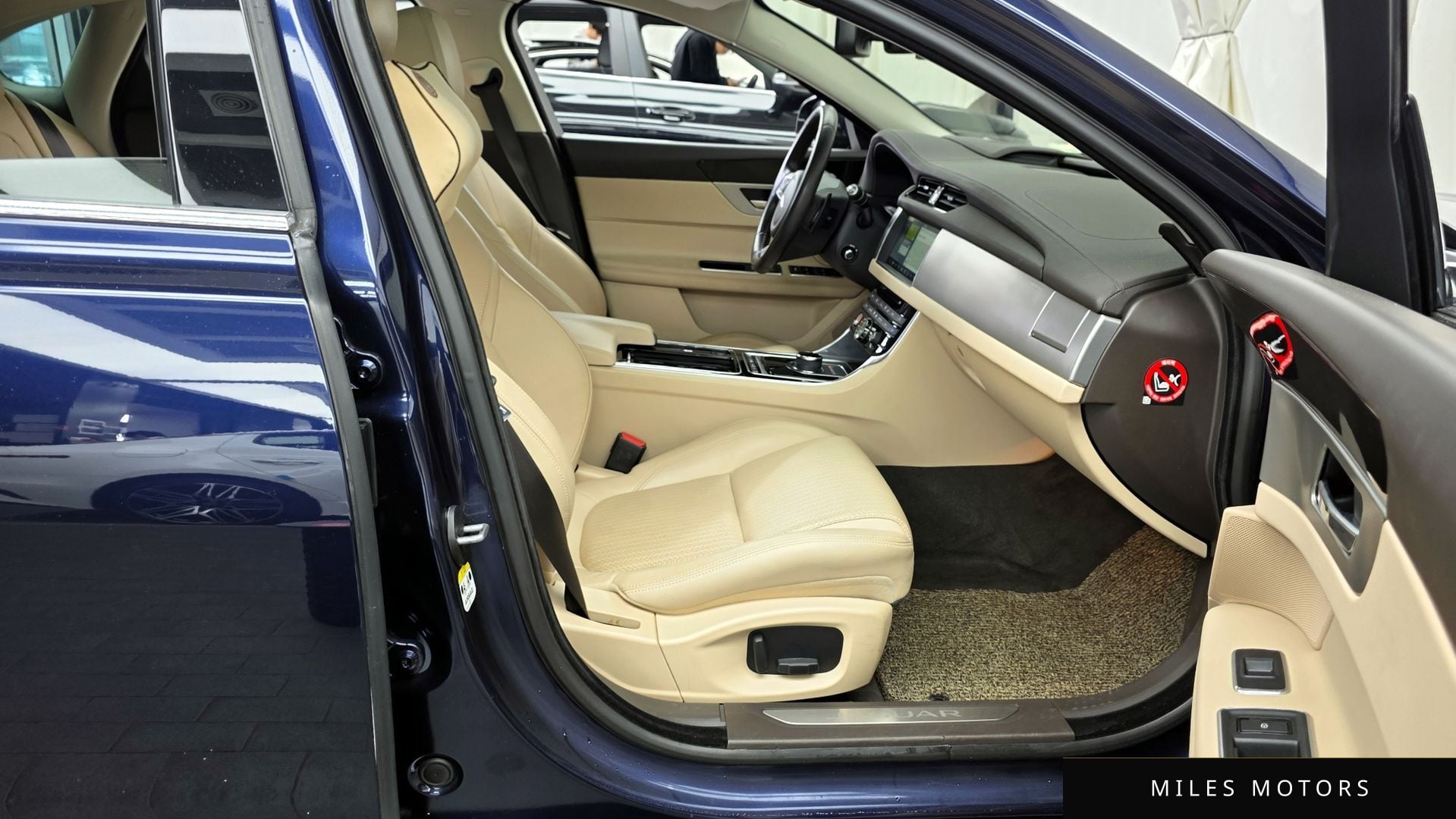 Jaguar XF (X260) 2017 — миниатюра 11