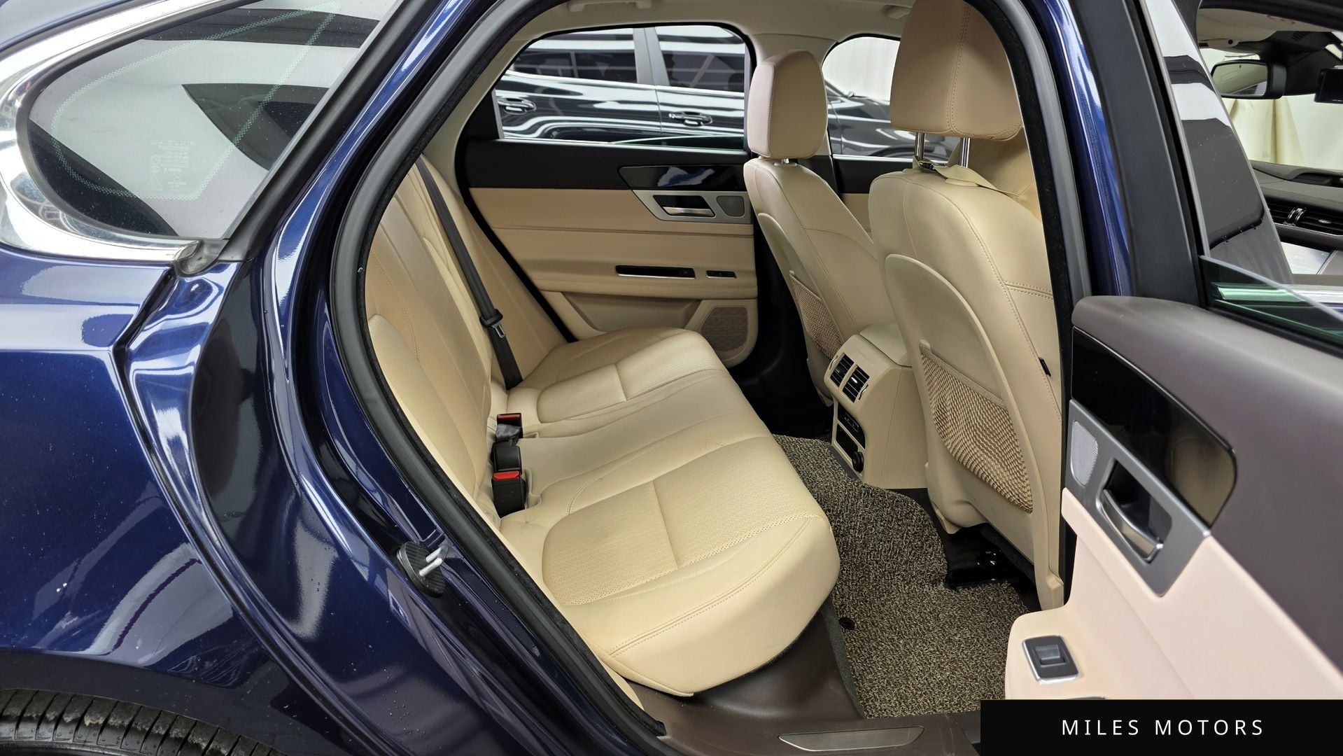 Jaguar XF (X260) 2017 — миниатюра 12