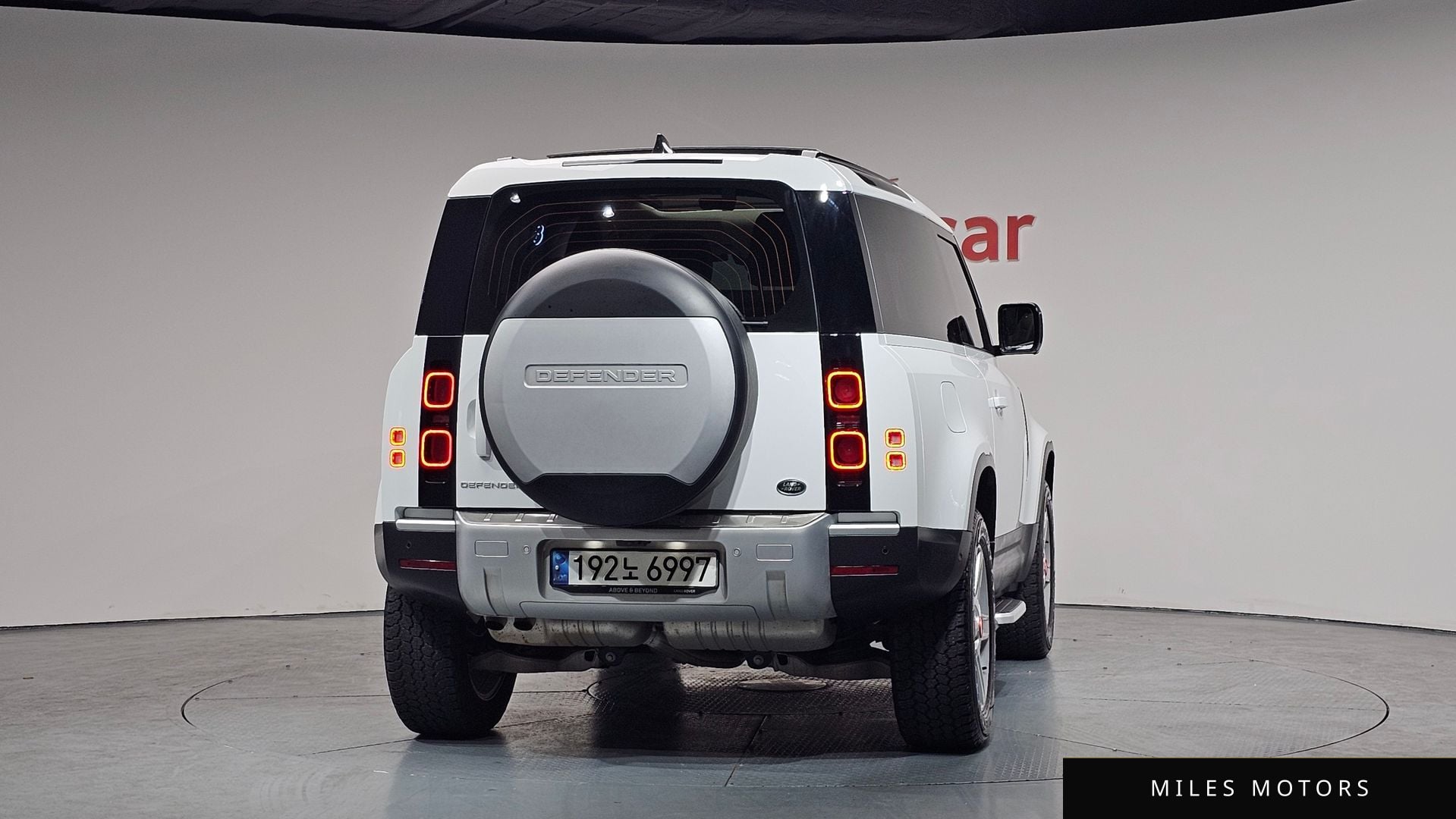 Land Rover Defender 2022 — миниатюра 4