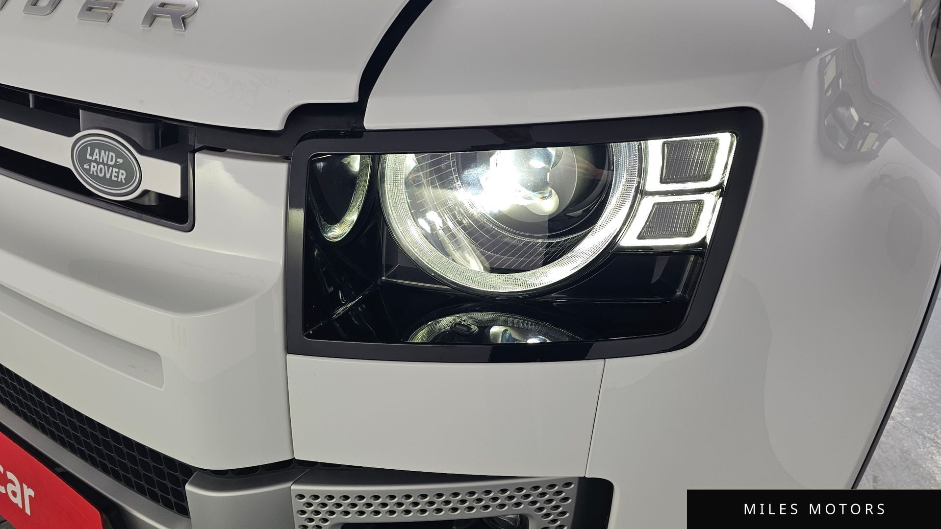 Land Rover Defender 2022 — миниатюра 8