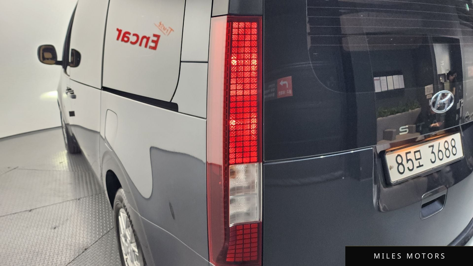 Hyundai Staria 2022 — миниатюра 9