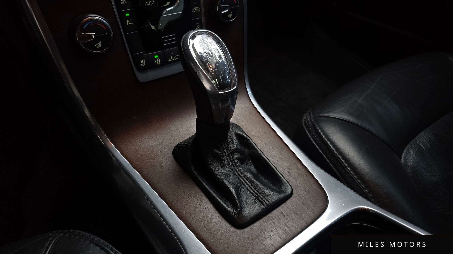 Volvo XC70 2013 — миниатюра 9
