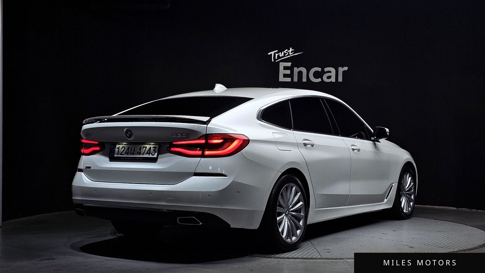 BMW 6 Series GT (G32) 2021 — миниатюра 2