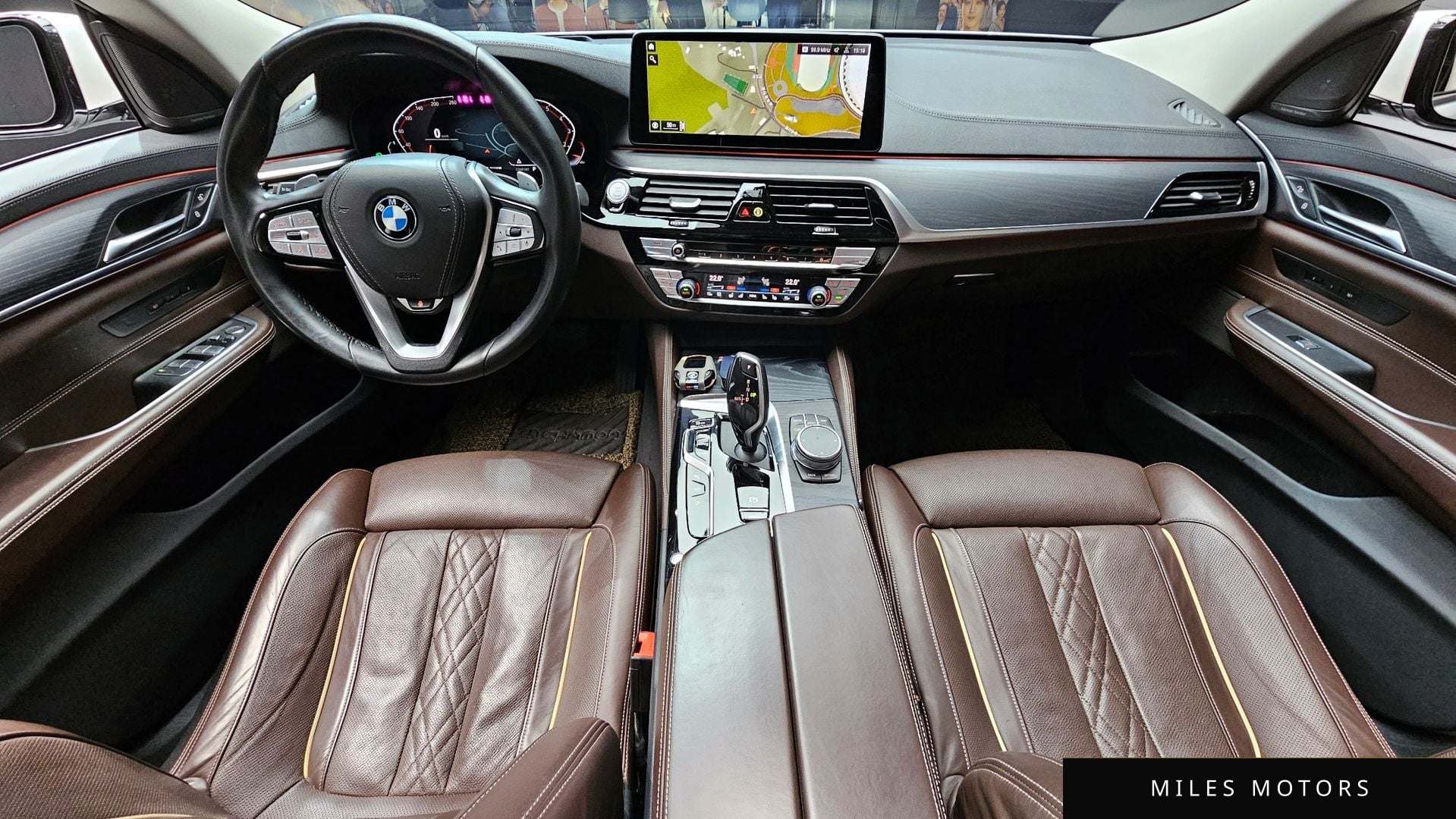BMW 6 Series GT (G32) 2021 — миниатюра 10