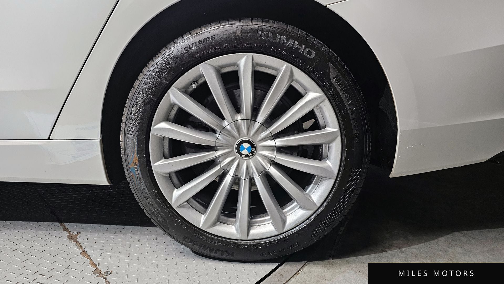 BMW 6 Series GT (G32) 2021 — миниатюра 7