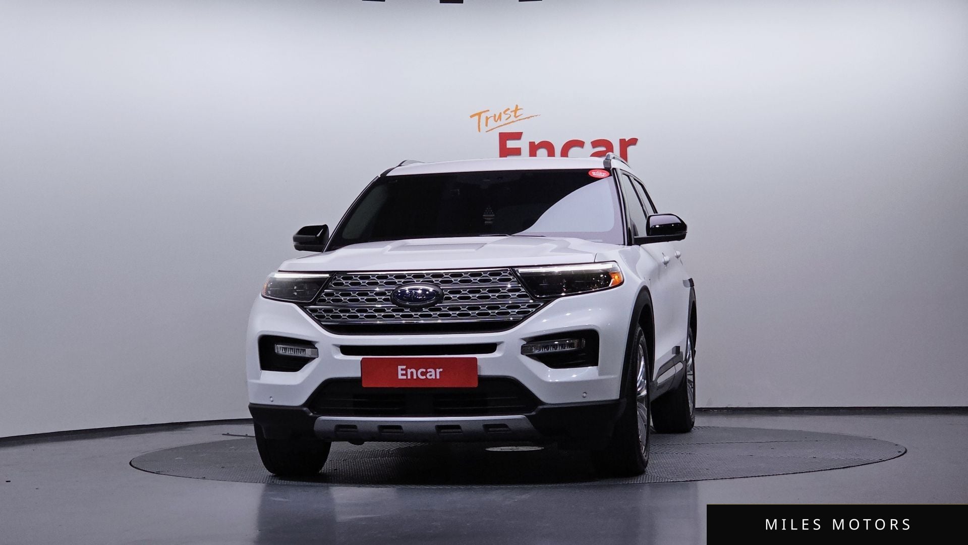 Ford Explorer 2021 — миниатюра 3