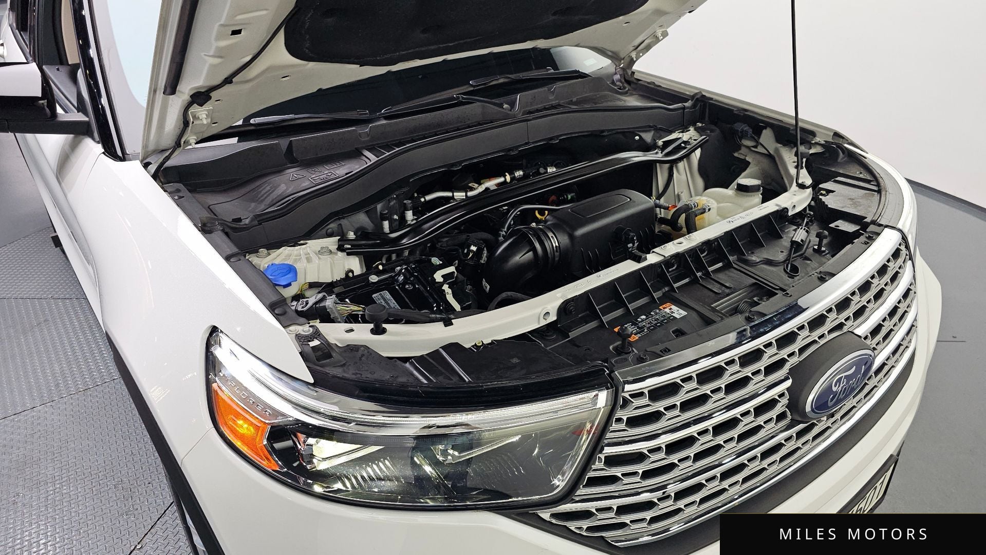 Ford Explorer 2021 — миниатюра 6