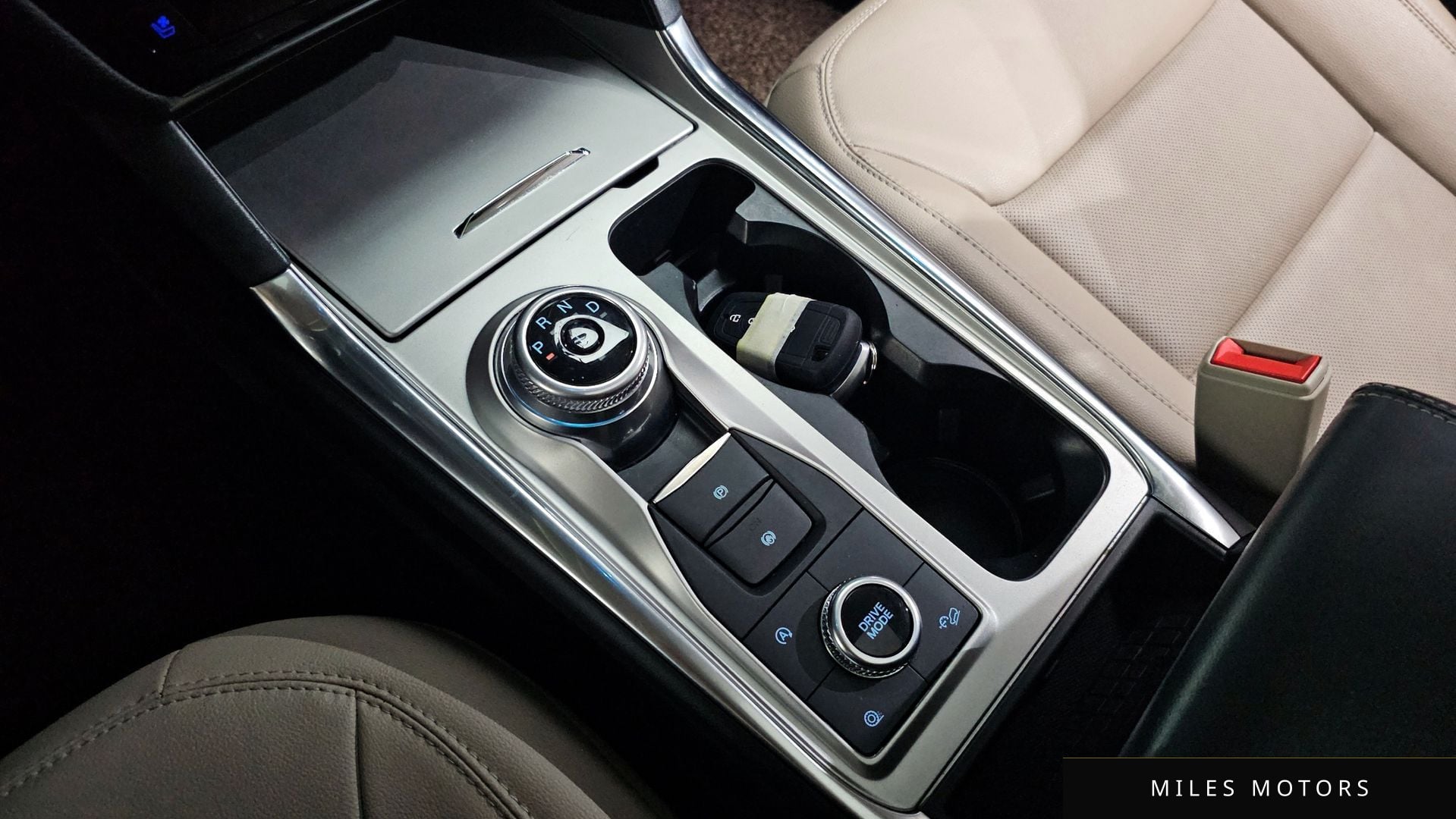 Ford Explorer 2021 — миниатюра 12