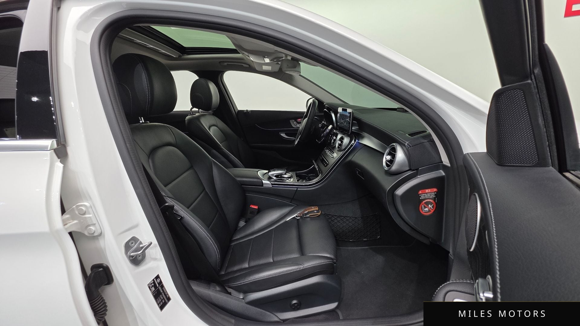 Mercedes-Benz C-Class W205 2019 — миниатюра 10