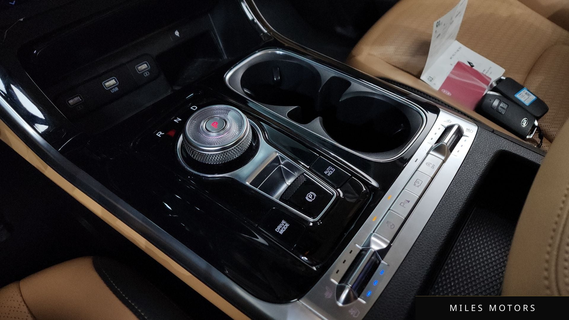 Kia Carnival 2021 — миниатюра 12