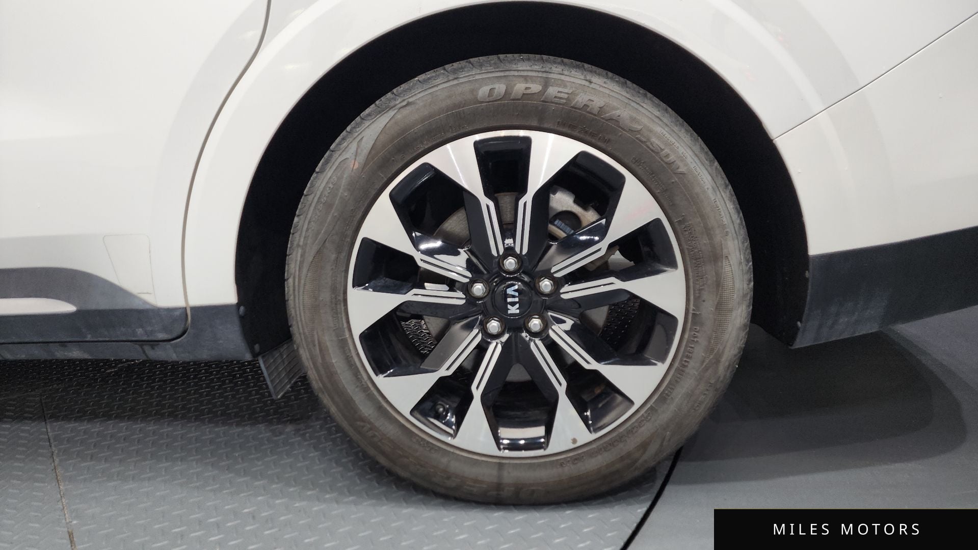 Kia Carnival 2021 — миниатюра 7