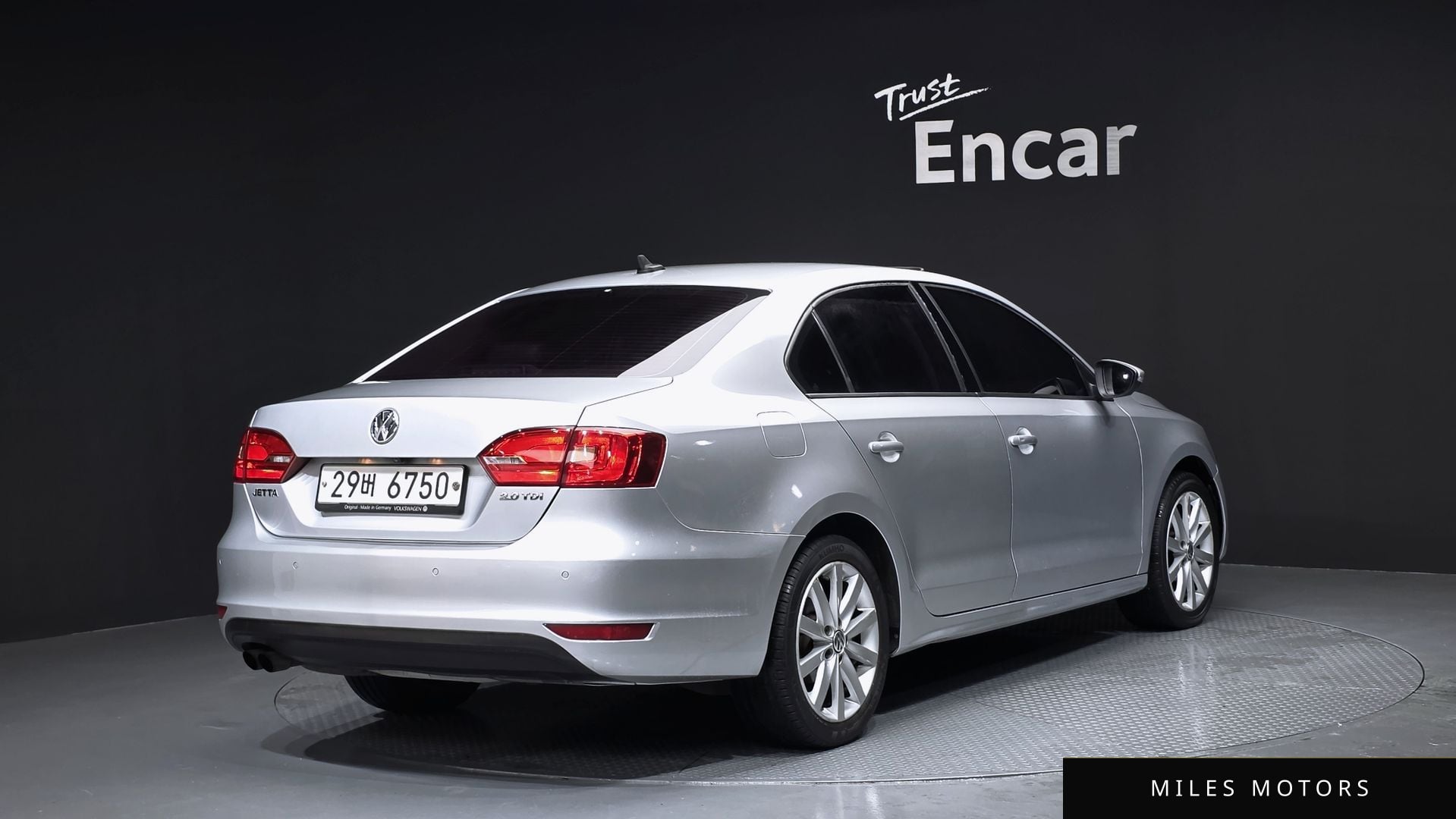 Volkswagen Jetta 2013 — миниатюра 2