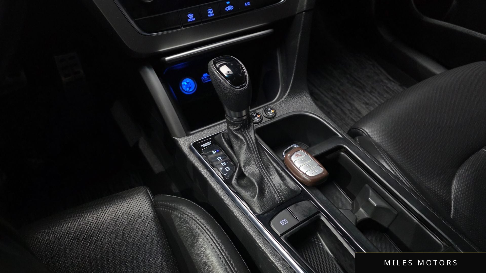 Hyundai Sonata 2016 — миниатюра 12