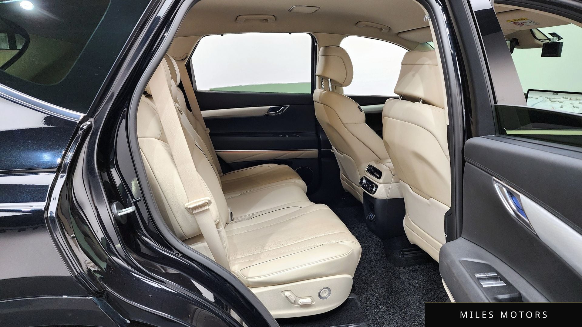 Genesis GV80 2022 — миниатюра 17