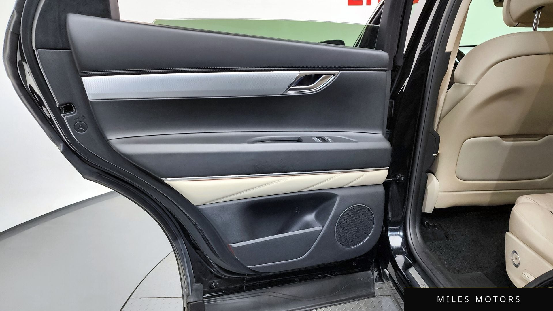 Genesis GV80 2022 — миниатюра 15