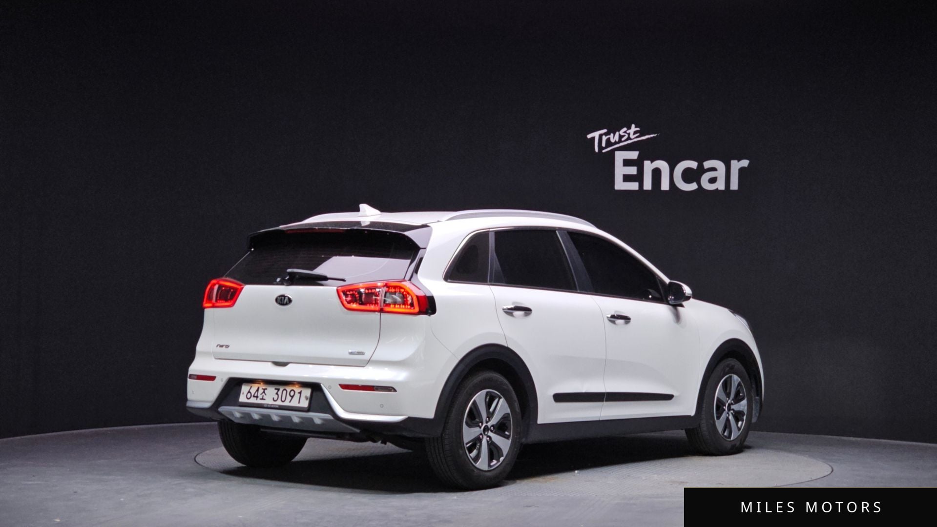 Kia Niro 2017 — миниатюра 2