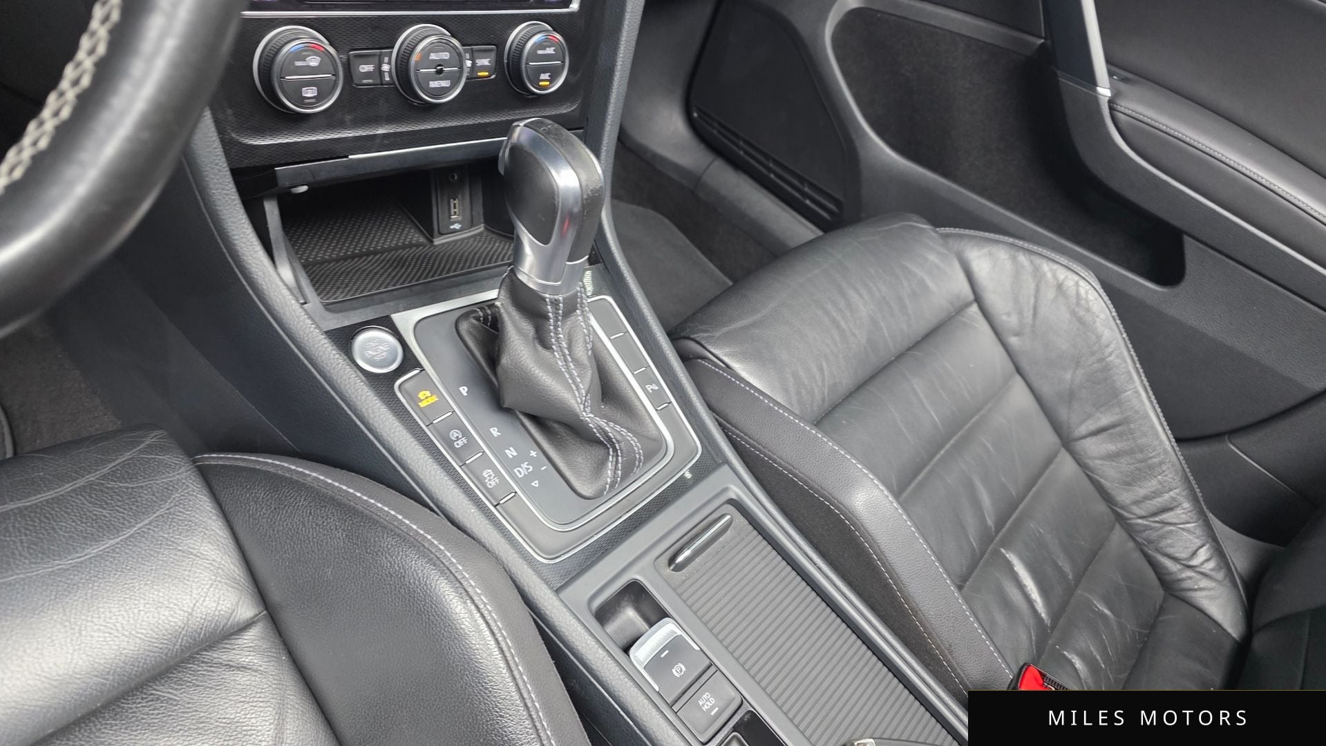 Volkswagen 골프 2015 — миниатюра 9