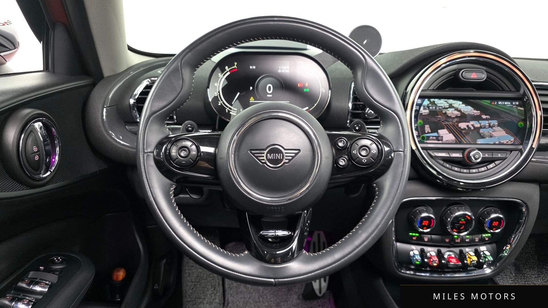 MINI 쿠퍼 S 클럽맨 2021 — миниатюра 12