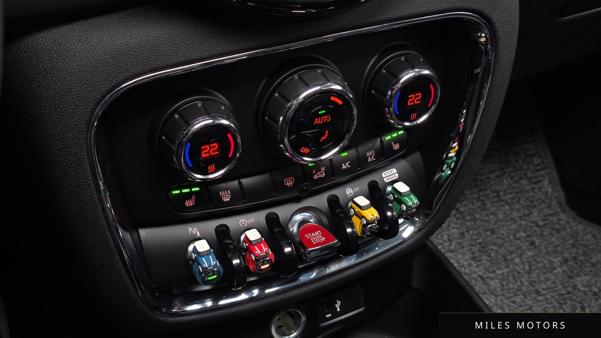 MINI 쿠퍼 S 클럽맨 2021 — миниатюра 19