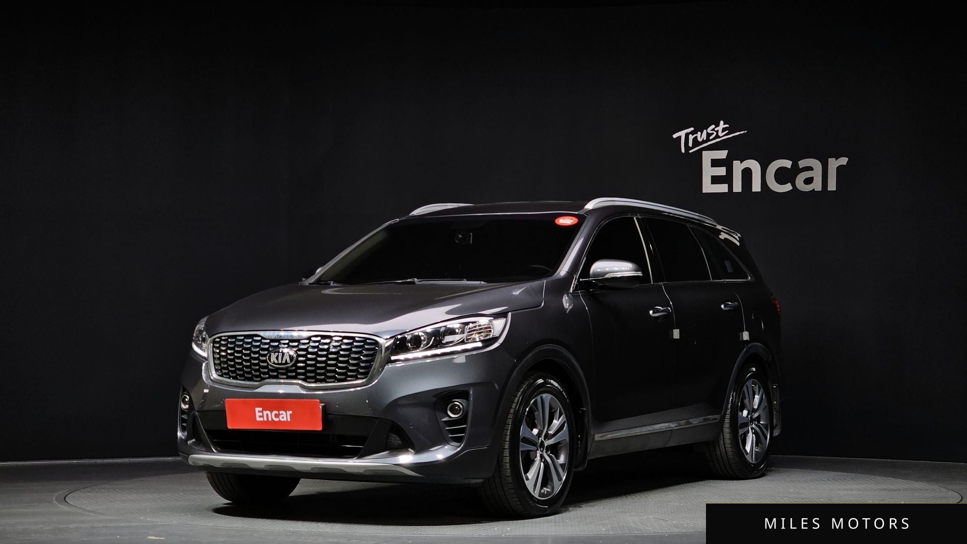 Kia Sorento 2018 — фото 1 из 12
