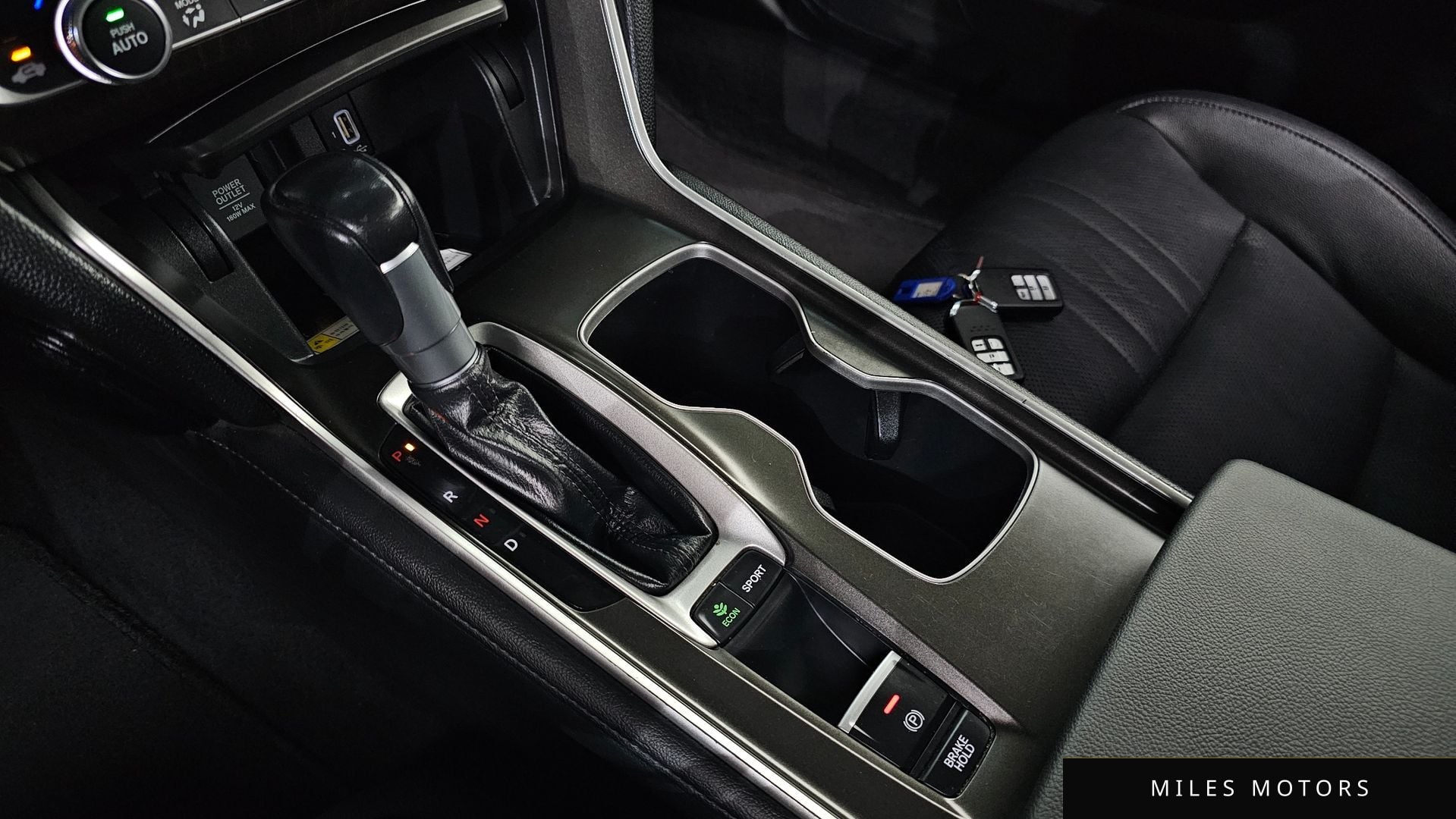 Honda Accord 2019 — миниатюра 9