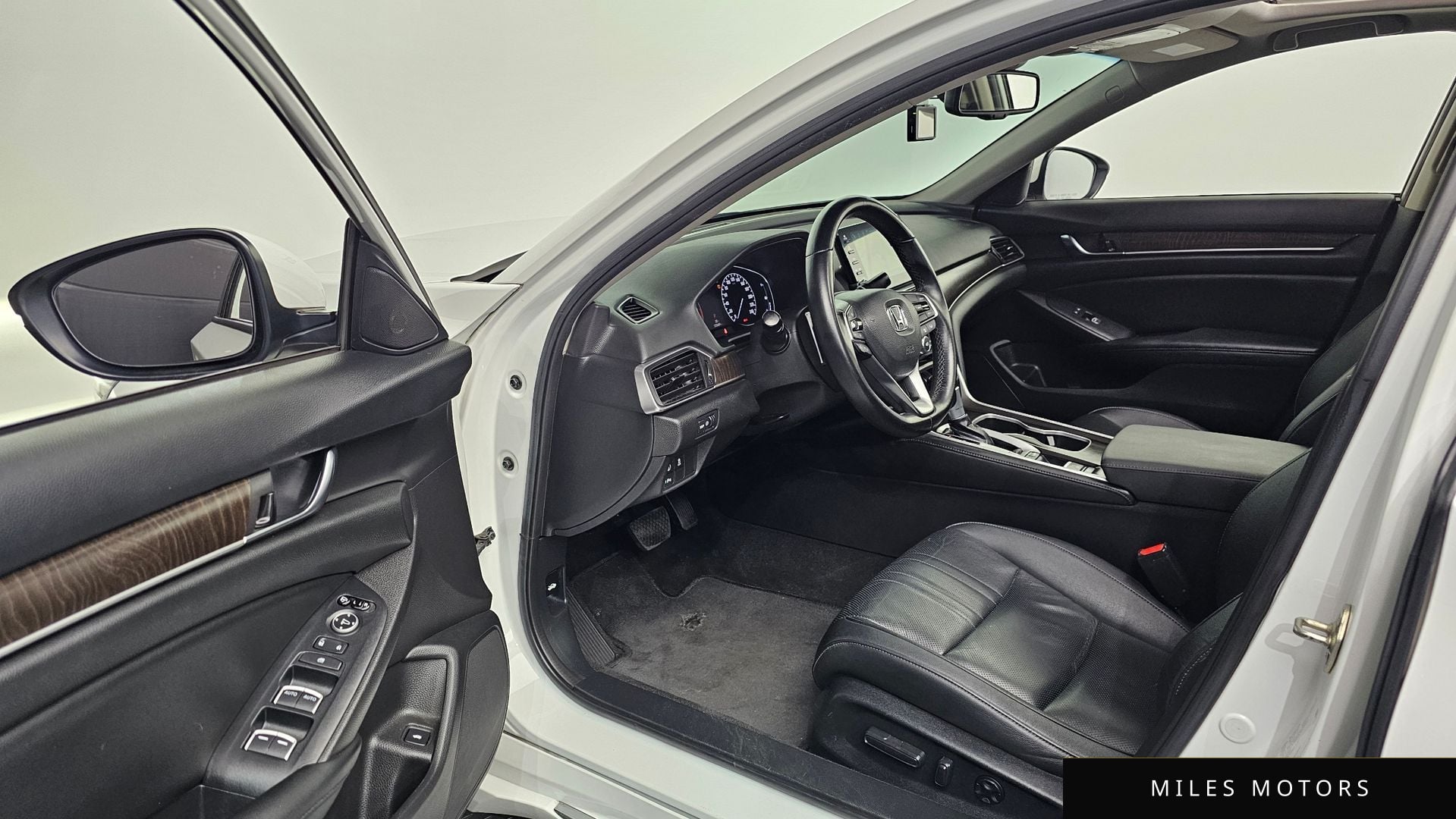 Honda Accord 2019 — миниатюра 10