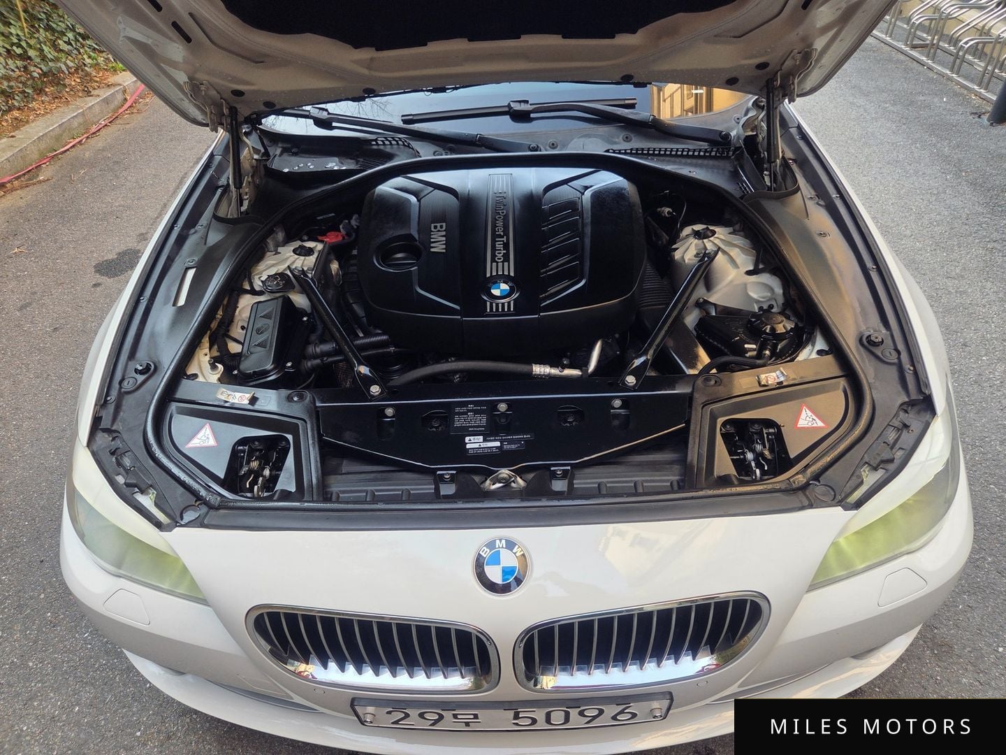 BMW 5 Series (F10) 2013 — миниатюра 20
