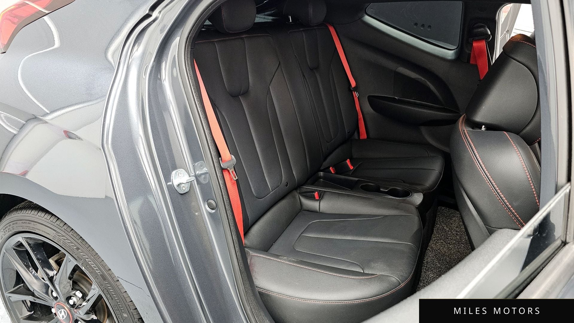 Hyundai Veloster 2019 — миниатюра 16